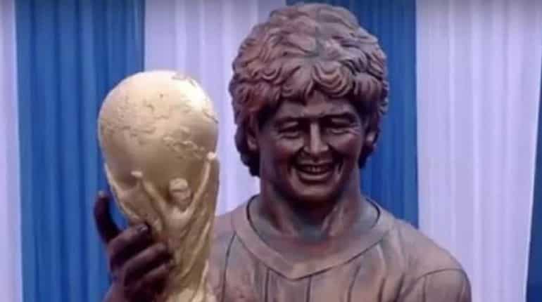 Twitter cracks up over 'bizarre' Maradona statue in Kolkata