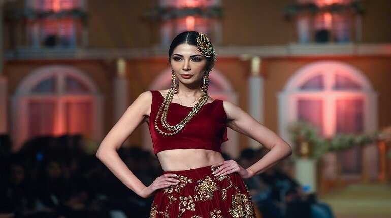 Pantene Hum Bridal Couture Week in Lahore