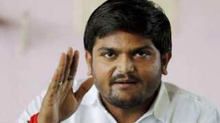 Gujarat elections: Hardik rebuffs report of meeting with Robert Vadra
