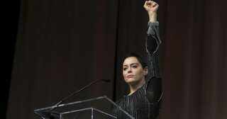Rose McGowan blasts Meryl Streep, actresses who plan to wear black to Golden Globes