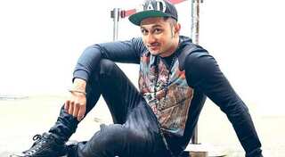 Watch teaser: Honey Singh makes comeback with song 'Dil Chori' for 'Sonu Ke Titu Ki Sweety'