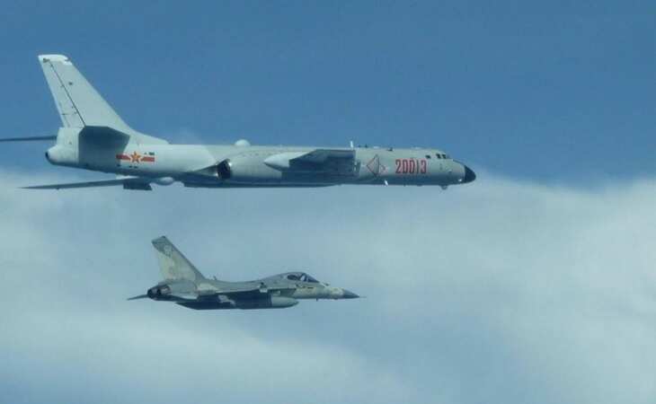 Taiwan warns Chinese military drills pose 'enormous threat' Taiwan warns Chinese military drills pose 'enormous threat'