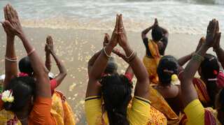 Victims remembered in Tami Nadu on 13 anniversary of Tsunami 2004