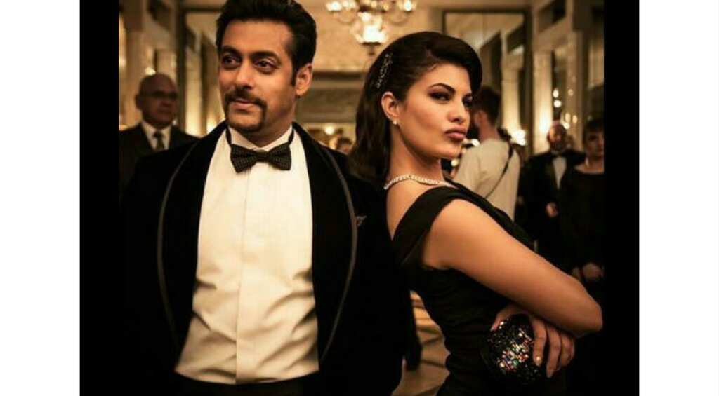 Jacqueline on comparison with Deepika Padukone: Don't take them too seriously