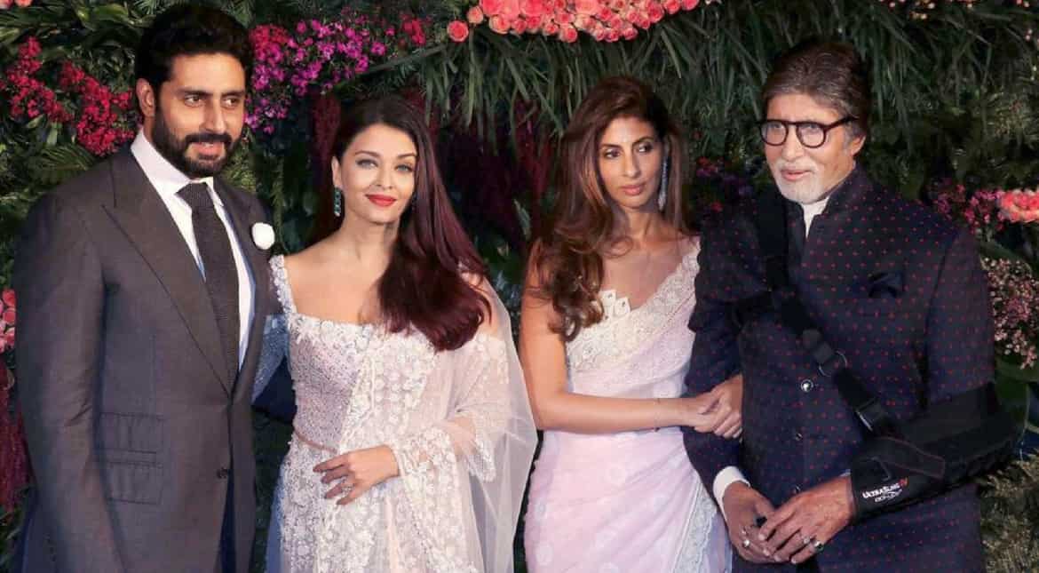 Amitabh Bachchan in 'unbearable pain', wears sling at Virat, Anushka's wedding reception Amitabh Bachchan in 'unbearable pain', wears sling at Virat, Anushka's wedding reception