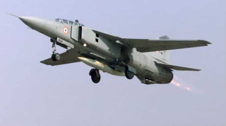 MiG-27 aircraft on training mission crashes near Pokhran, pilot ejects safely