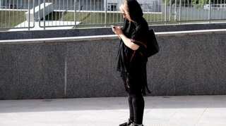 Iran protests: Government temporarily restricts social media on mobiles