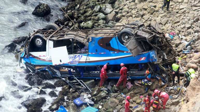 48 dead as bus plunges off cliff in Peru