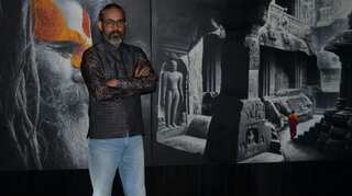 Why artist Viveek Sharma chose Mumbai and Vidya Balan as his muses