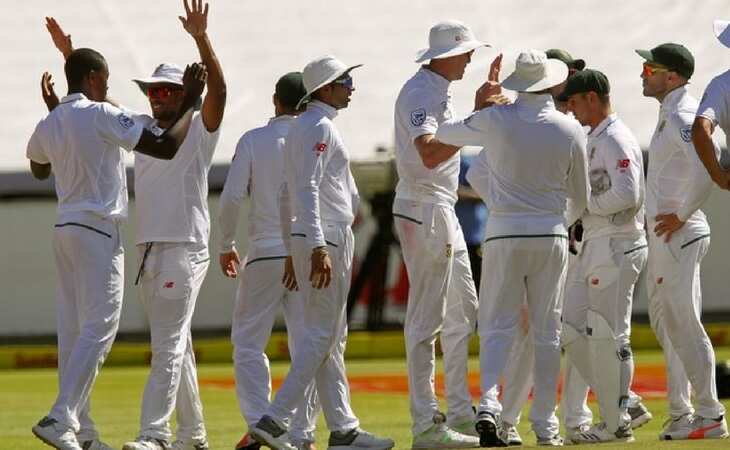 South Africa gain advantage over India, Pandya emerges a star