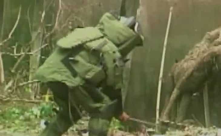 2 crude bombs found buried in Mumbai Central railway station