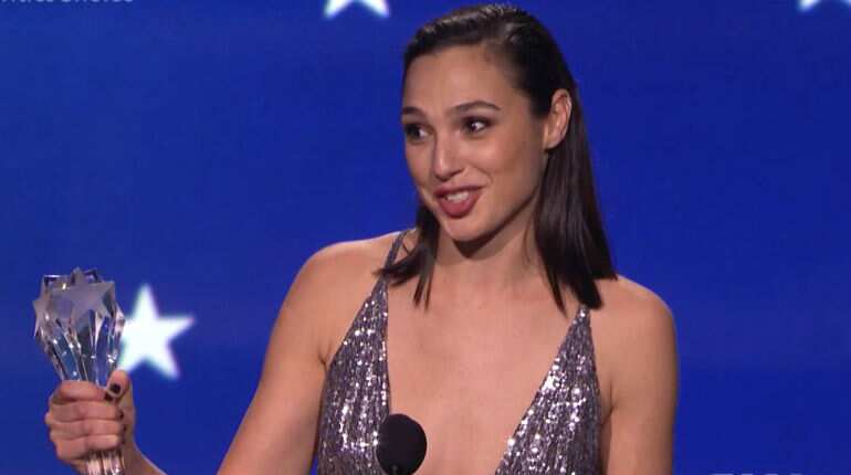 Gal Gadot delivers powerful speech on gender equality at Critics Choice Awards