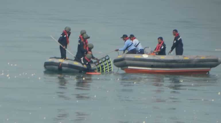 Pawan Hans chopper crashes off Mumbai coast, 4 bodies found