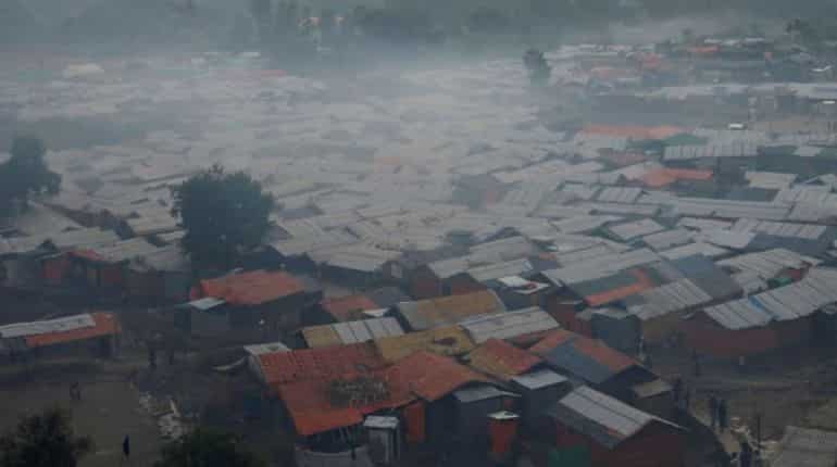 Rohingya insurgents say 10 found in Myanmar grave 'innocent civilians' Rohingya insurgents say 10 found in Myanmar grave 'innocent civilians'