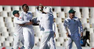 2nd Test: Parthiv, Pujara defy South Africa after top order fails