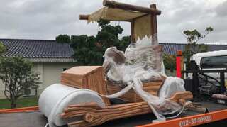 Yabba dabba doo! Malaysian sultan gets Flintstones car