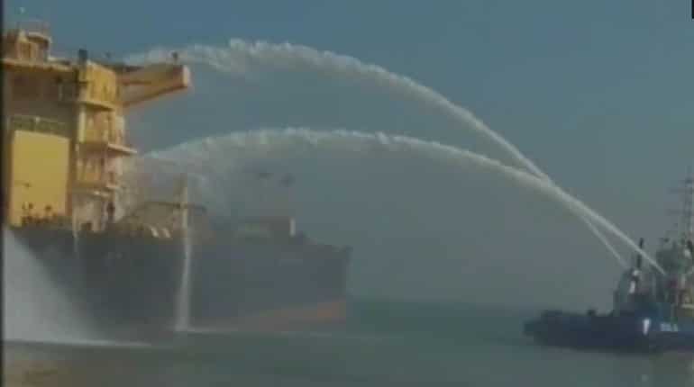 Fire on MT Genessa oil tanker doused