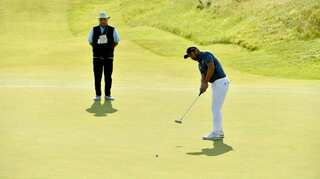Golf: Shiv Kapur, Gaganjeet Bhullar tied 6th and 9th after second round at Singapore Open