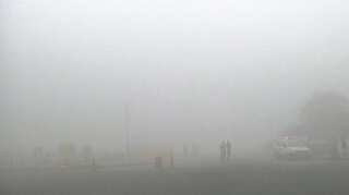Delhi fog continues, 10 trains cancelled