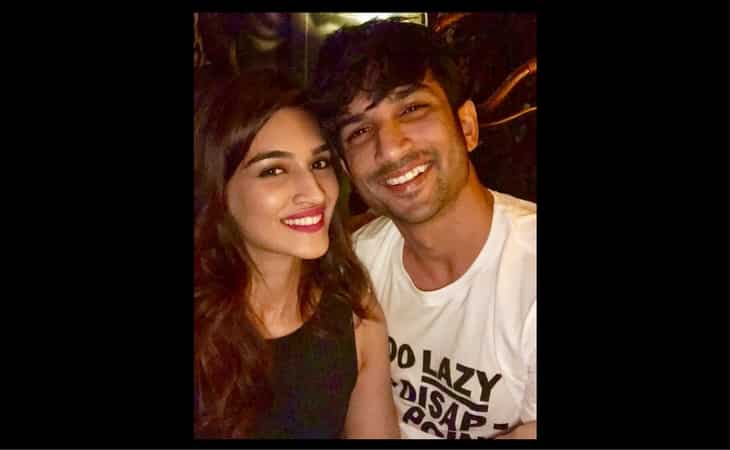 Sushant Singh Rajput rings in 31st birthday with Kriti Sanon and friends Sushant Singh Rajput rings in 31st birthday with Kriti Sanon and friends
