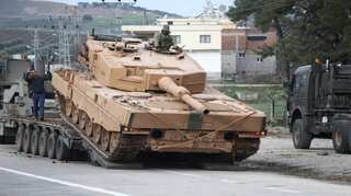 Turkish troops enter Syria in operation against Kurdish militia