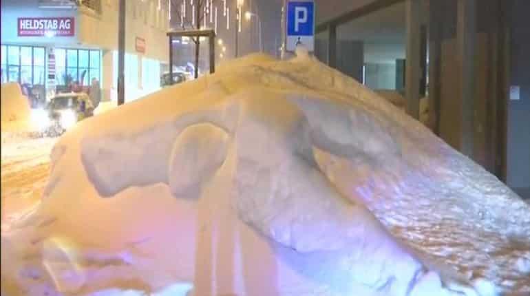 Heavy snow hits Davos as forum prepares to welcome Trump, world leaders Heavy snow hits Davos as forum prepares to welcome Trump, world leaders