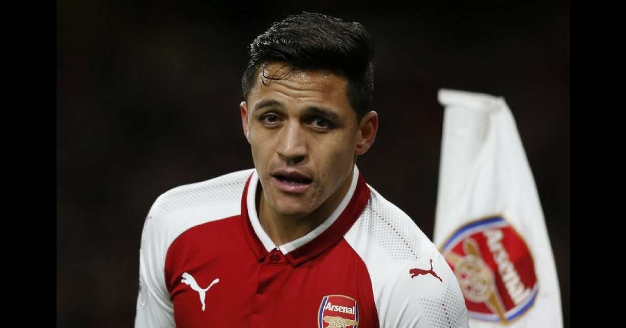 Alexis Sanchez worried over losing his spark at Man United Alexis Sanchez worried over losing his spark at Man United
