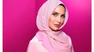 L'Oreal's hijab-wearing hair model steps down after 'anti-Israel' tweets surface