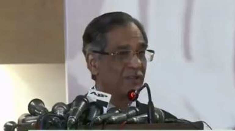 Uproar after Pakistan Chief Justice's 'skirt' remark