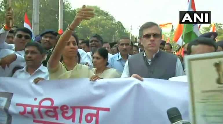 Opposition leaders march together in Mumbai, setting tone for 2019 polls Opposition leaders march together in Mumbai, setting tone for 2019 polls