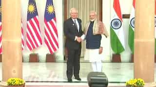 PM Modi holds bilateral meetings with Malaysian, Laos counterparts