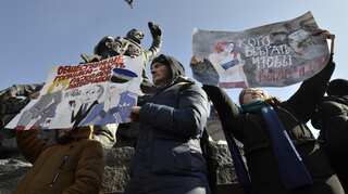 Russian opposition leader Navalny detained in Moscow