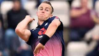 Tom Curran steps up as England beat Australia in final ODI