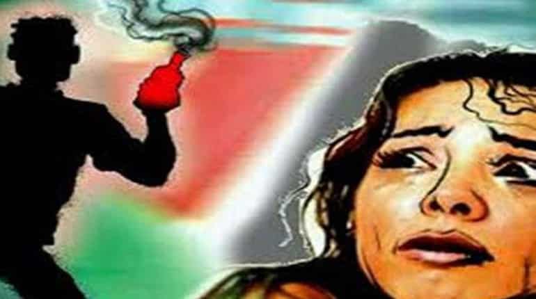 Woman attacked with acid while sleeping at home in West Bengal's Belur Woman attacked with acid while sleeping at home in West Bengal's Belur