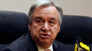 UN chief urges Maldives government to respect court ruling
