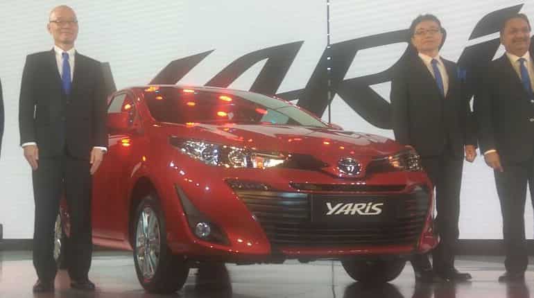 Auto Expo 2018: Toyota unveils compact sedan Yaris Auto Expo 2018: Toyota unveils compact sedan Yaris