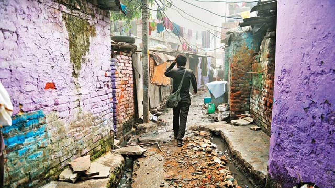 Kathputli Colony: Delhi High Court tells DDA to construct wall around colony Kathputli Colony: Delhi High Court tells DDA to construct wall around colony