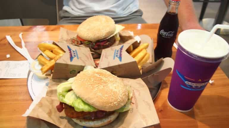 No proposal to ban junk food advertisements on television: Government
