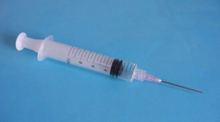 Plaint against Varanasi doctor for leaving syringe inside woman's stomach after surgery