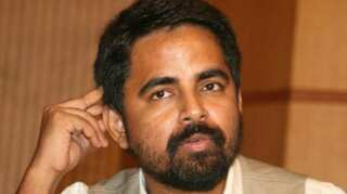 Sabyasachi Mukherjee thinks it's shameful to not know how to wear a saree