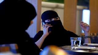 Saudi public prosecutor to hire women investigators for first time