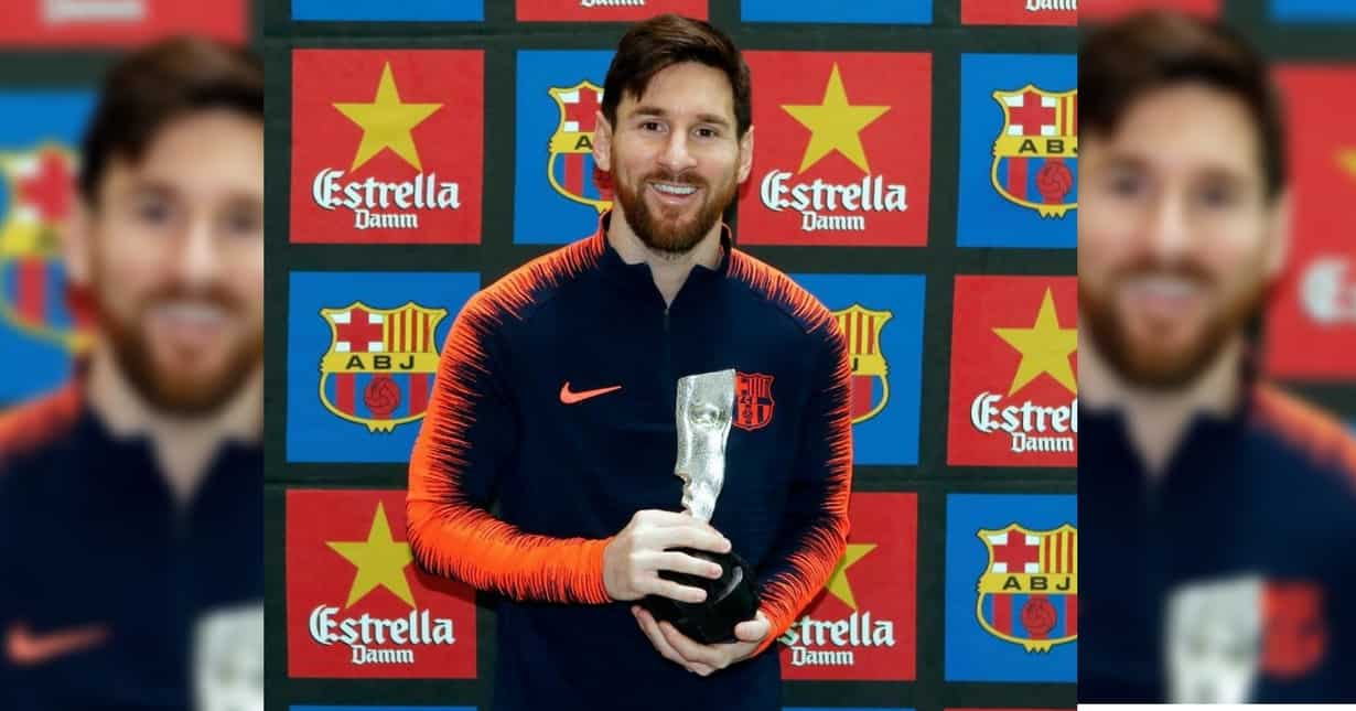 Lionel Messi receives Fair Play Award Lionel Messi receives Fair Play Award