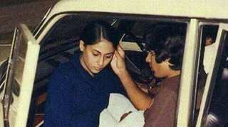 Amitabh Bachchan's throwback photo with wife Jaya is perfect for Valentine's Day