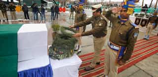 We don't communalise martyrs, those making statements don't know the Army: Lt Gen Anbu, northern command chief