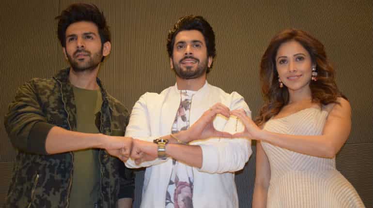 'Sonu Ke Titu Ki Sweety' doesn't pit bromance against romance: Kartik Aaryan