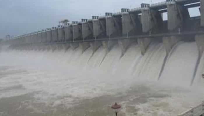 Protests engulf Tamil Nadu for Cauvery Board, Supreme Court to hear state's plea Protests engulf Tamil Nadu for Cauvery Board, Supreme Court to hear state's plea
