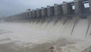Protests engulf Tamil Nadu for Cauvery Board, Supreme Court to hear state's plea