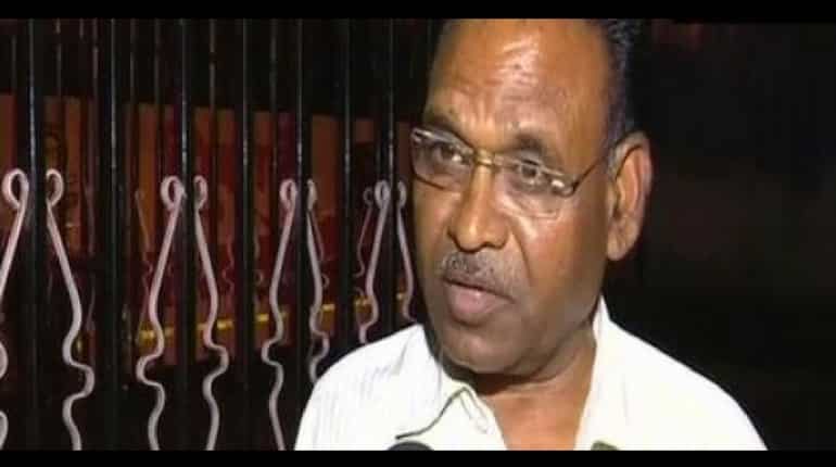 Son had authority to deal with Rs 25,000, couldn't have committed PNB fraud worth crores: Accused's father