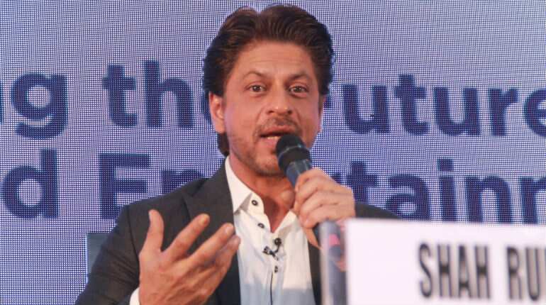 Shah Rukh Khan on Padmaavat row: The more one talks about the fringe, the more popularity they gain Shah Rukh Khan on Padmaavat row: The more one talks about the fringe, the more popularity they gain