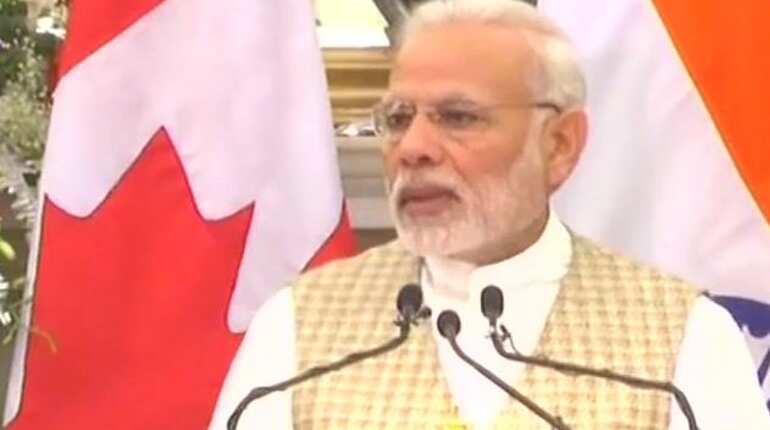 PM Modi addresses the 'Uttar Pradesh Investors' Summit